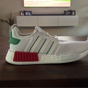Adidas Men's White Athletic Shoes with Green and Red Accents